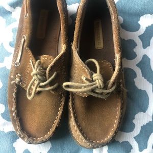 ZARA boy’s suede loafer/boat shoes